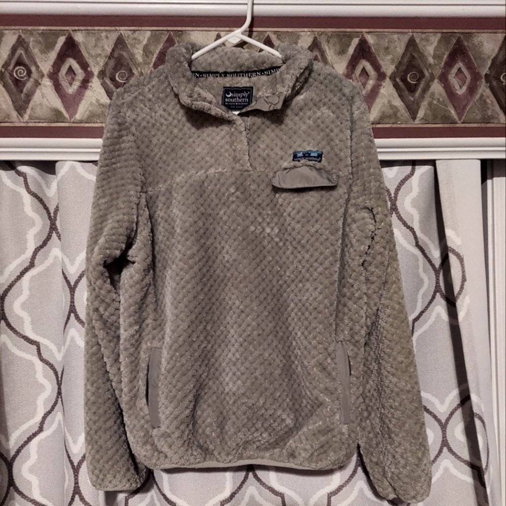 Simply Southern Green Pullover